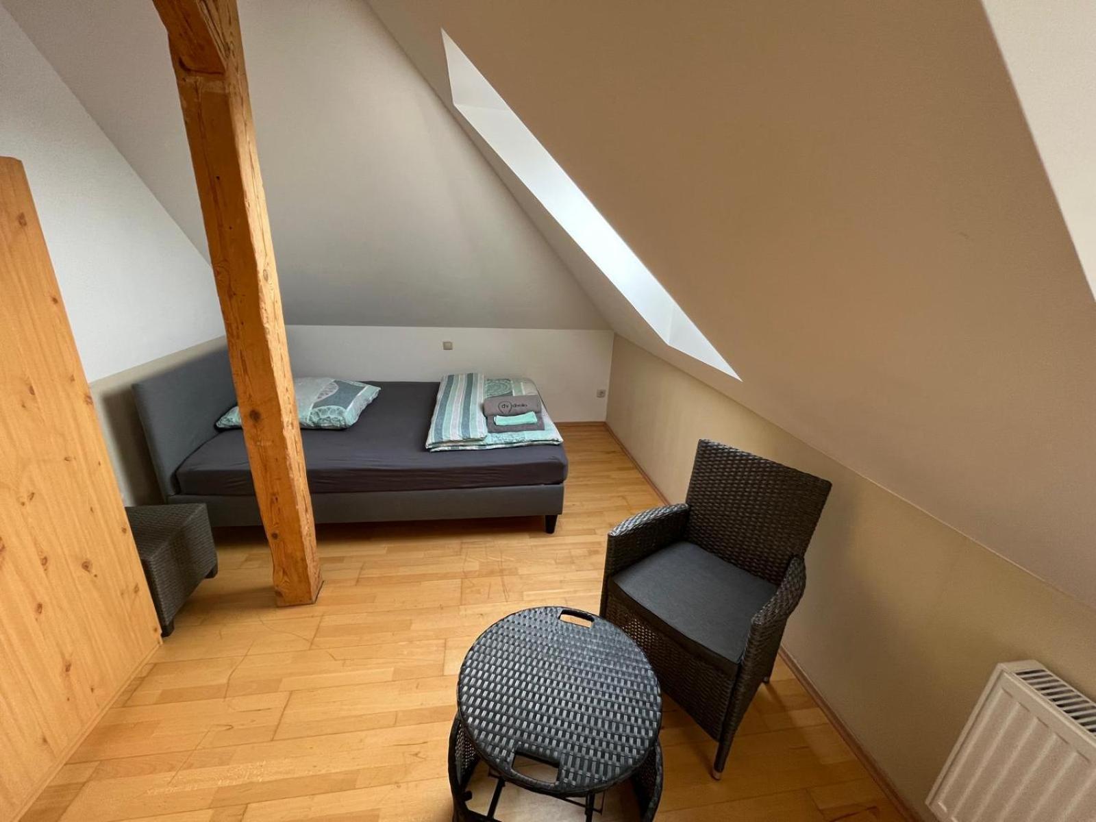 Doppelzimmer, Tv- Bad, Kuehlschrank- Parkplatz-17 Meine Exteriör bild