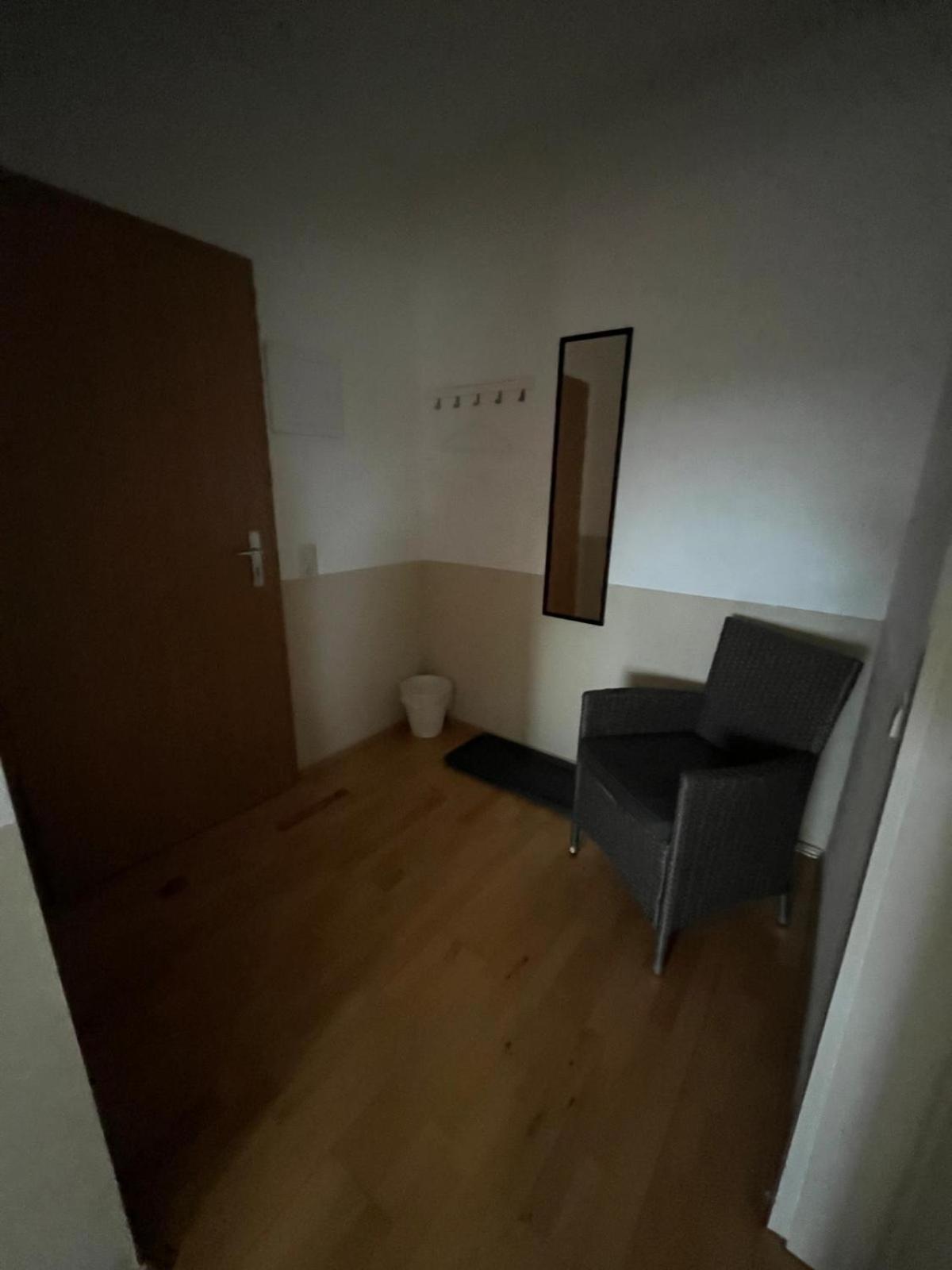 Doppelzimmer, Tv- Bad, Kuehlschrank- Parkplatz-17 Meine Exteriör bild